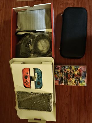 Nintendo Switch Blu/Rossa Pari al Nuovo