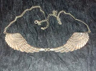 Collar alas de ángel tribal gótico vintage