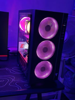 PC Gamer con diseño Audi