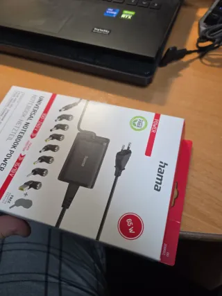 Cargador Universal Hama 65W Notebook