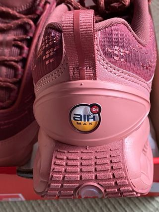 Nike Air Max DN Rosa