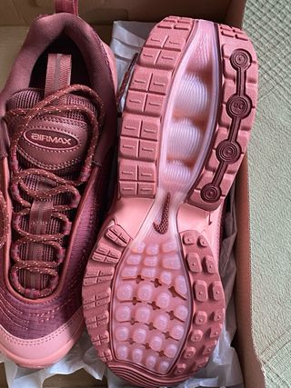 Nike Air Max DN Rosa