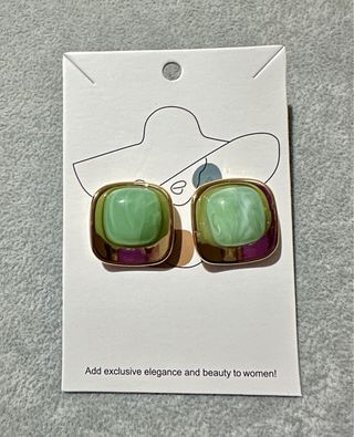 Brincos Quadrados Verdes com Dourado