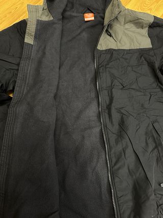 Chaqueta Nike Talla M Negra y Gris