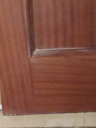 Puerta madera Sapeli