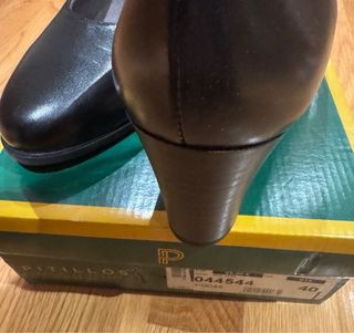 Zapatos Pitillos tacón T40 negros