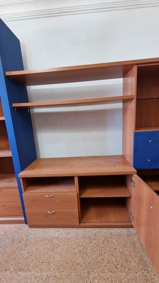 Mueble de salón modular madera y azul