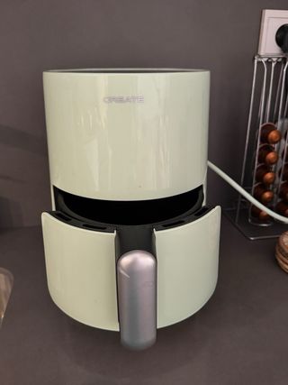 Freidora de aire Create verde pastel 1.5L