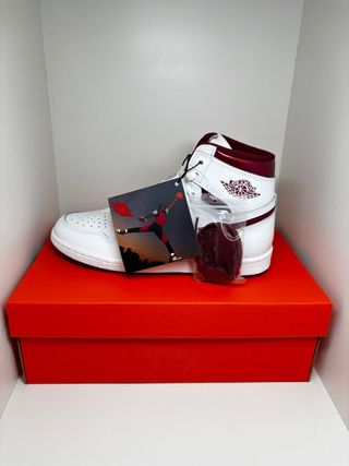Jordan 1 Retro High 85
