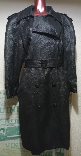 Abrigo Pierre Balmain Negro