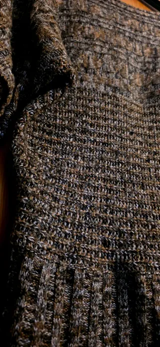 Jersey marrón - sin marca