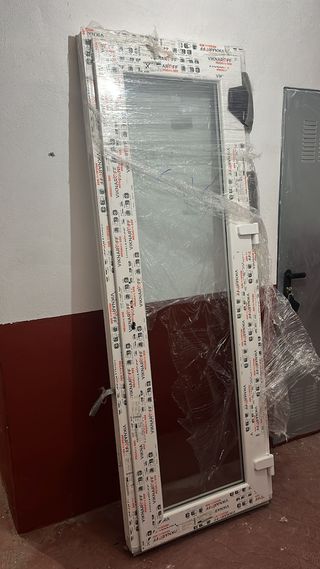 Puerta ventana balconera PVC 80x228