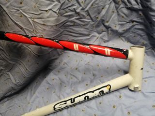 Cuadro Sunn Xircuit 999 (1999) peso cuadro 1975 gr