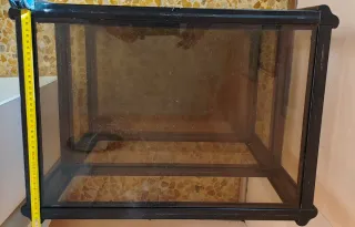 Carrello porta TV con ruote