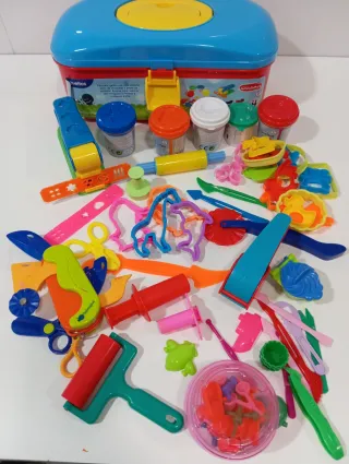 Surtido de plastilina y accesorios