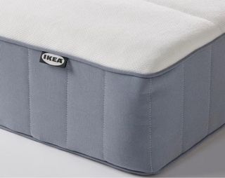 Estructura cama 190x90 + colchón VEVELSTAD VESTERO