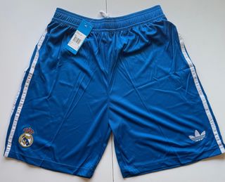 Calções Adidas Real Madrid - Tamanho L
