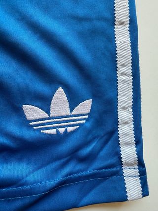 Calções Adidas Real Madrid - Tamanho L