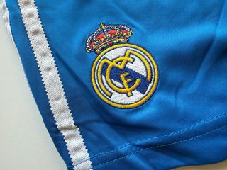 Calções Adidas Real Madrid - Tamanho L