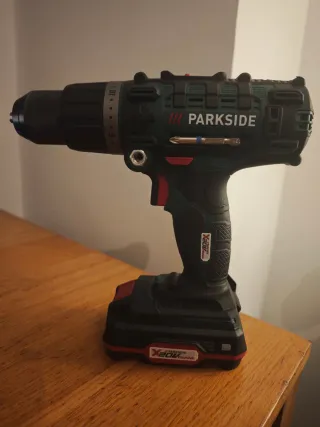 Taladro Percutor Parkside 20V inalambrico