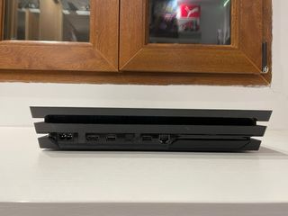 PS4 Pro 1TB Sony Negra