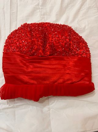 Vestido de noche rojo largo plisado