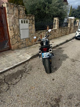 Triumph Street Triple 675 108 cv