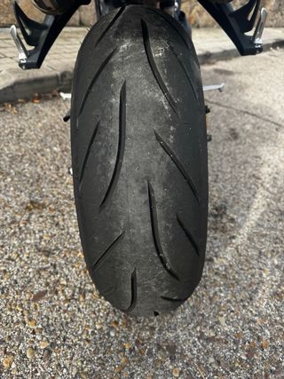 Triumph Street Triple 675 108 cv