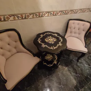 Dos sillones estilo época+regalo mesa
