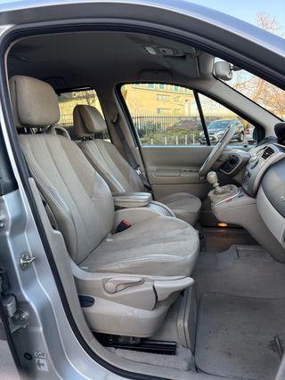 Renault Grand Scenic 2007