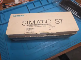 Siemens PLC SIMATIC S7-200 CPU 212 PLC