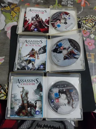 Assassins Creed II, III, IV Black Flag PS3