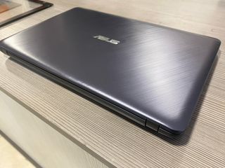 Portátil ASUS X543B - SSD 256GB - Win 11