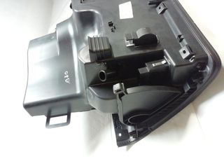 Guantera skoda 5jb857097 rapid active 117304