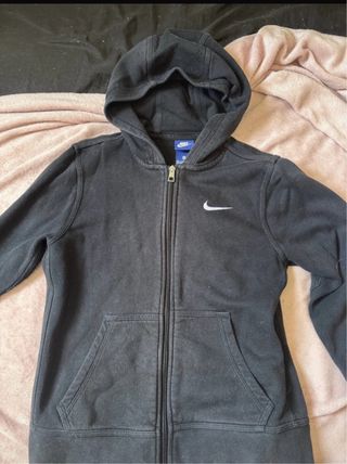 Chaqueta Nike con cremallera Talla M