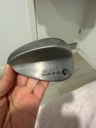 Palo wedge golf Inesis 56 grados zurdo