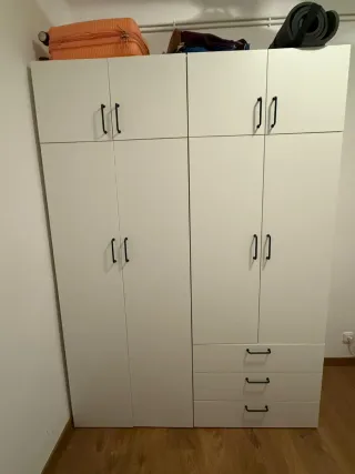 Armario blanco en perfecto estado