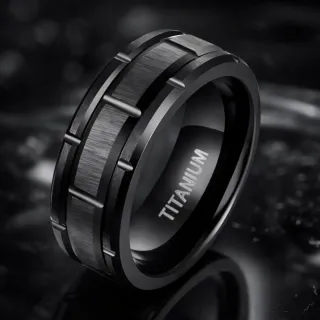 Anillo de Titanio Negro y Gris.