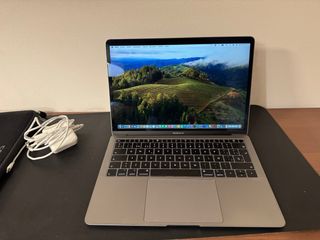 MacBook Air 13” Retina 16GB RAM / 1TB SSD
