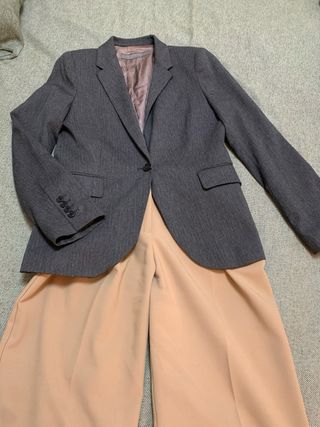 Blazer Zara espiga gris