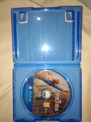 PS4 Spider-Man + FIFA 23