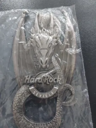 Imán Dragón Hard Rock Cafe Sevilla