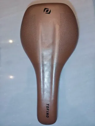 Sillín Syncros Tofino 2.5 Regular Marrón