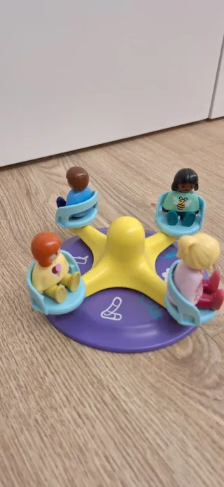 Carrusel Playmobil con figuras