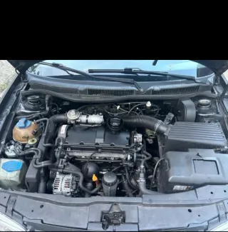 Volkswagen Golf 2000