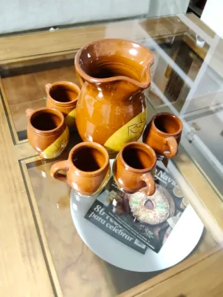 Jarra y 6 Vasos de Barro