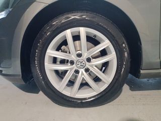 Volkswagen Golf Advance 2.0 TDI 110kW (150CV) DSG