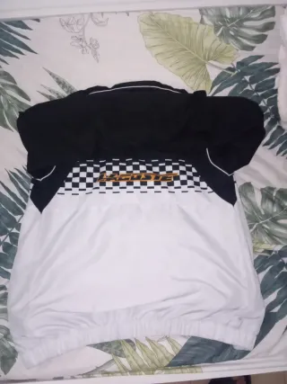 Chaqueta Lacoste Talla S sin cremallera