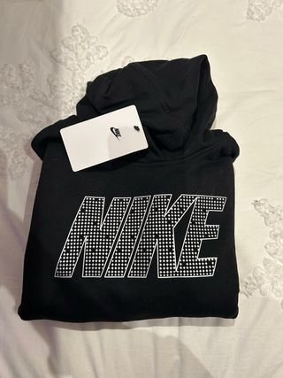Felpa Nike nera 7 anni nuova con cartellino
