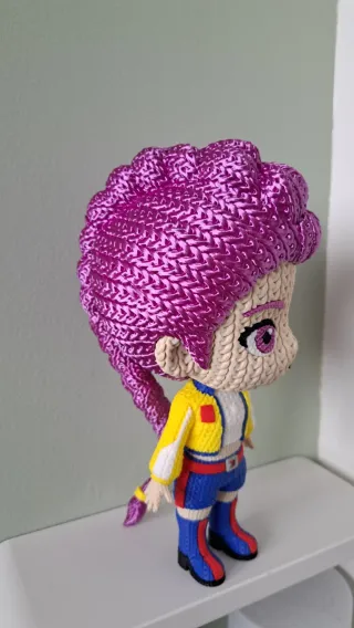 Figura Rumi estilo tejido 3D